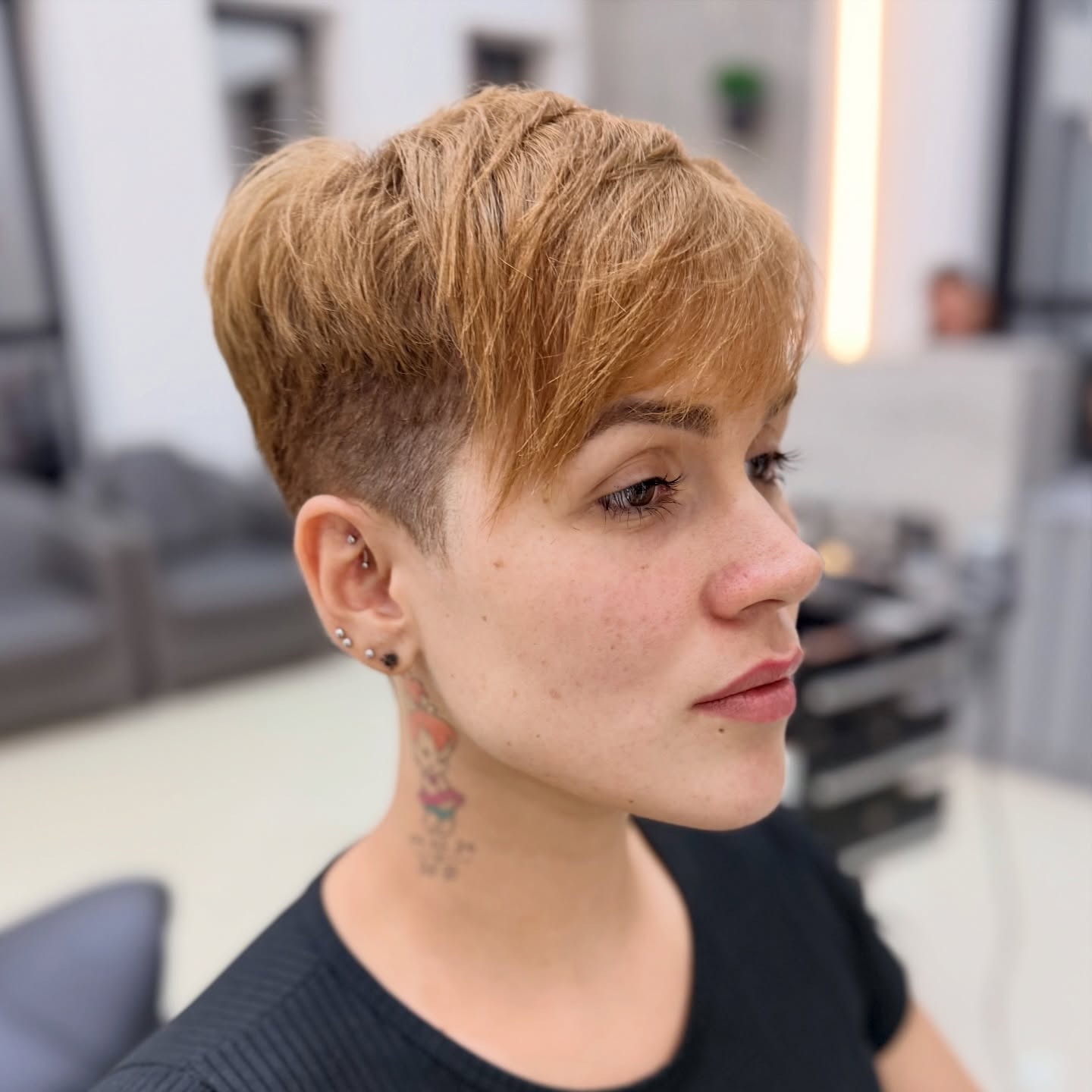 Copper-Glazed Cropped Pixie with Subtle Temple Fade