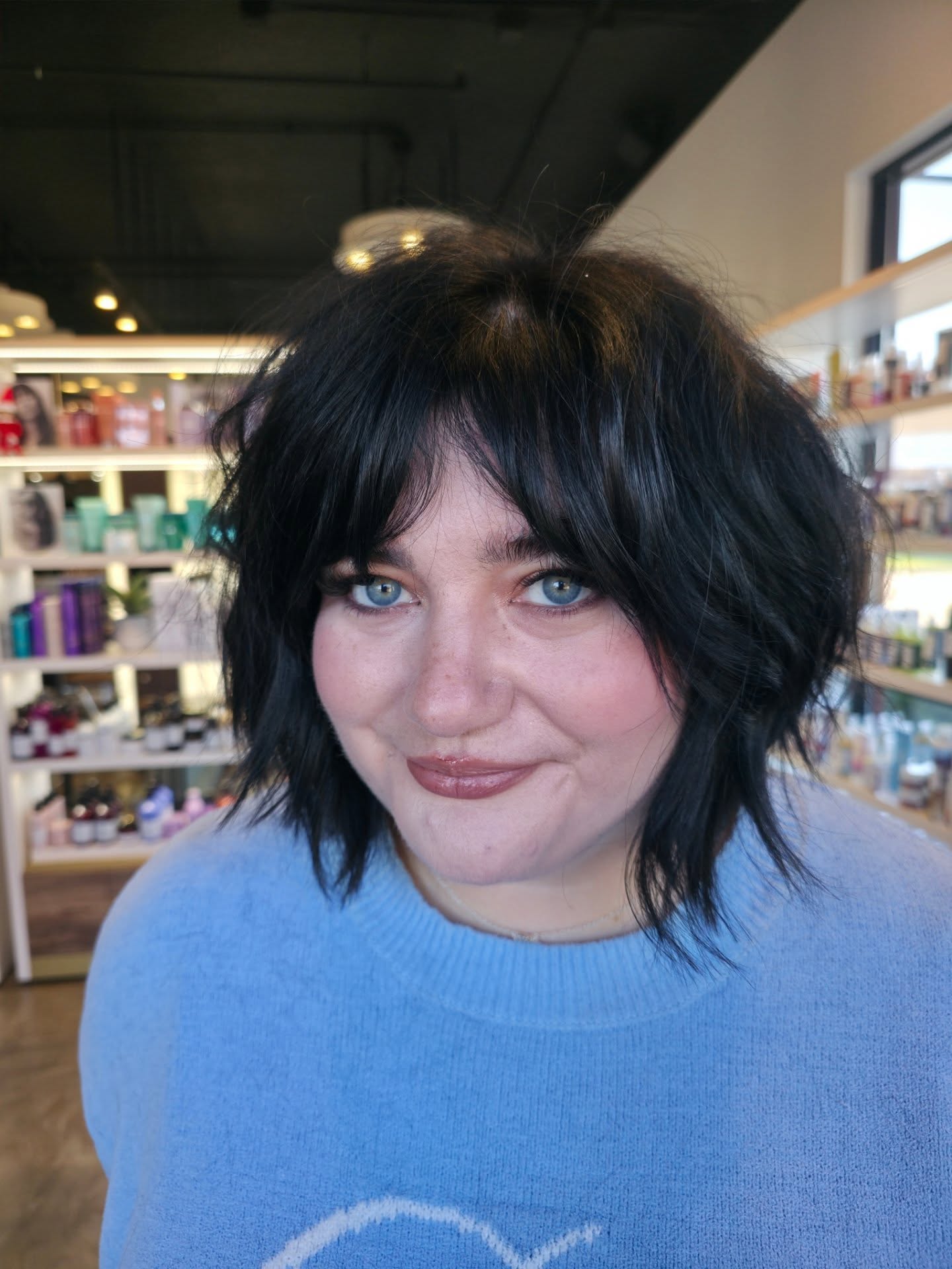 Voluminous Razored Chin-Length Bob with Soft Curtain Fringe