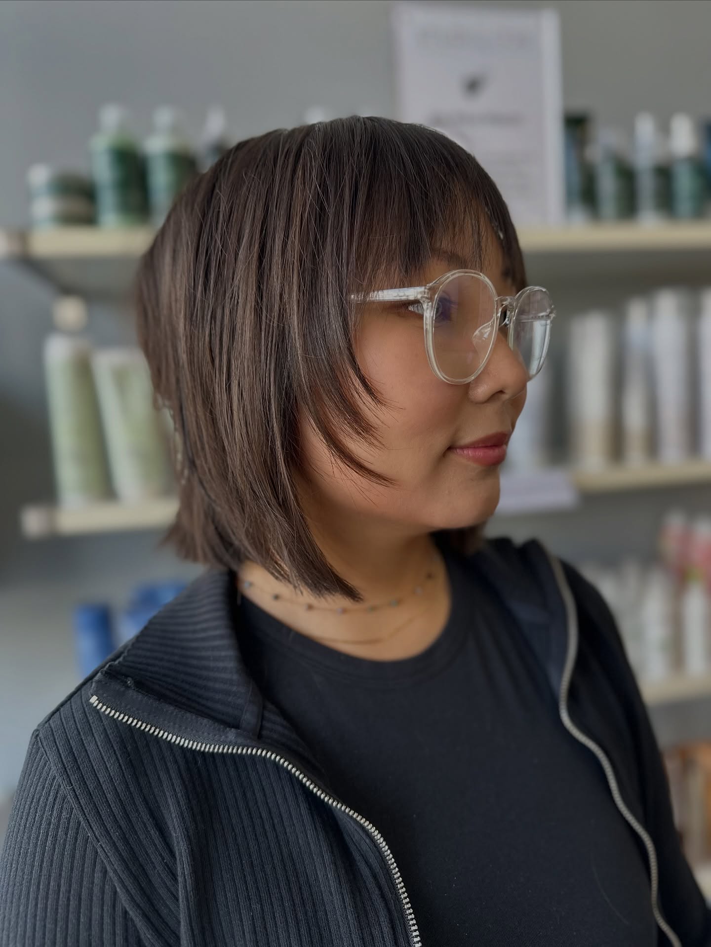 Razor-Textured Jaw-Grazing Bob with Feathered Face-Framing
