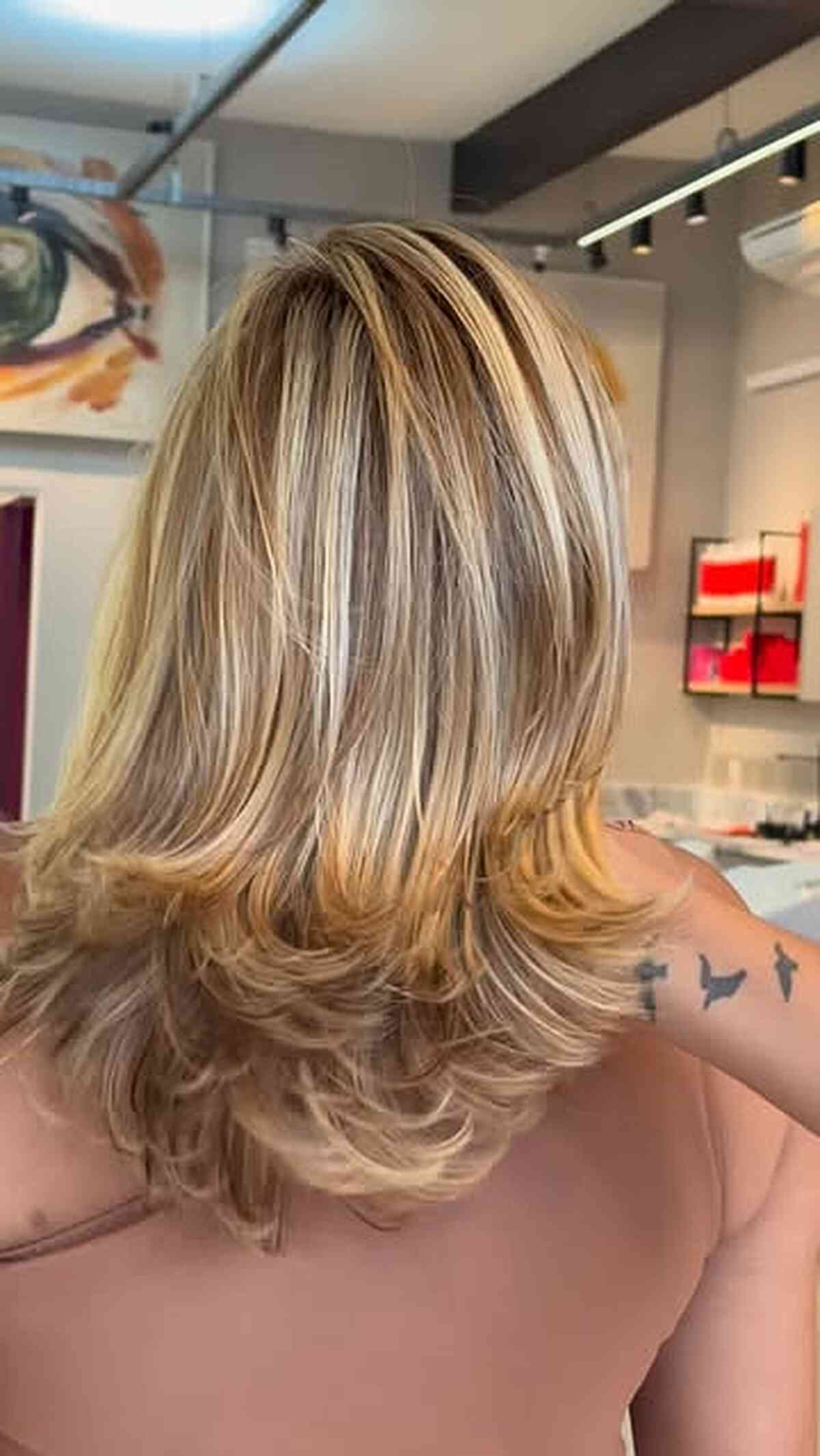 Creamy Beige Blonde with Soft Shadow Root