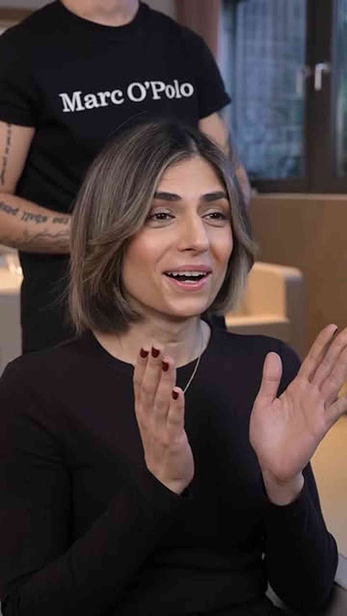 Stylish Long Bob with Face-Framing Layers