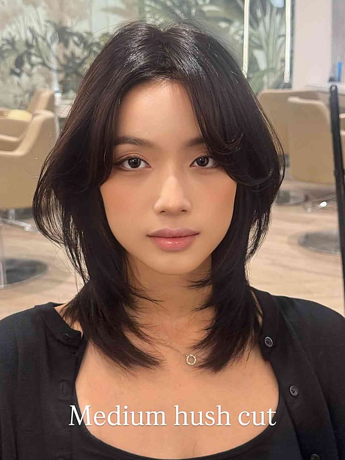 Stylish Medium Hush Cut with Layers