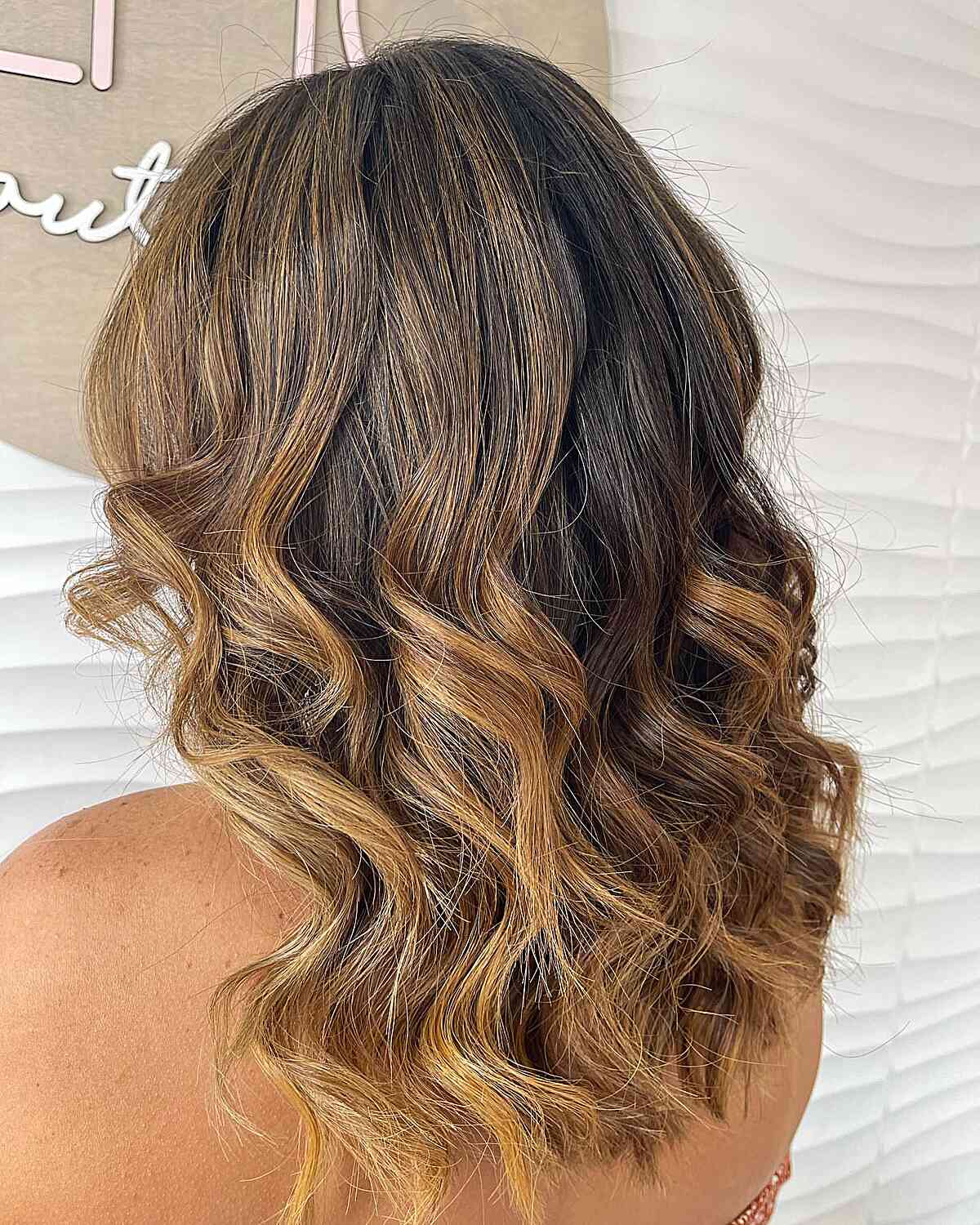 Golden Blonde Ombre Highlights on Mid-Length Caramel Brown Balayage Hair