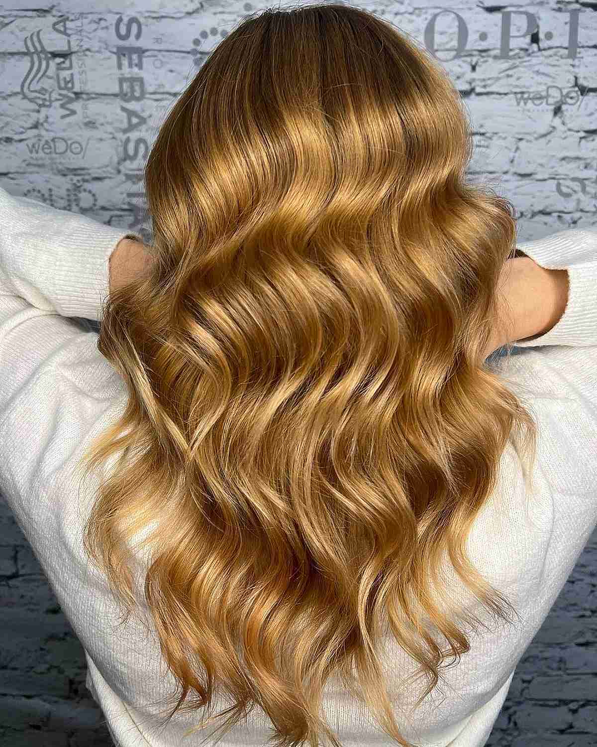 Golden Warm Blonde Hair with Soft Waves