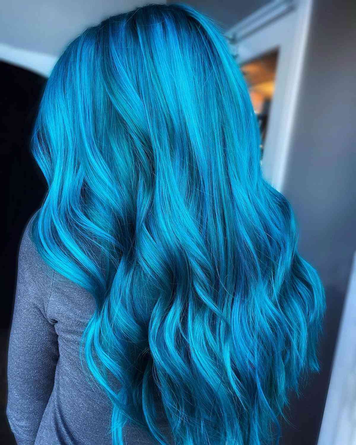 Gorgeous Electric Teal Blue