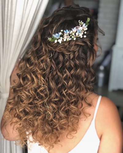 27 Prettiest Half Up Half Down Prom Hairstyles for 2019