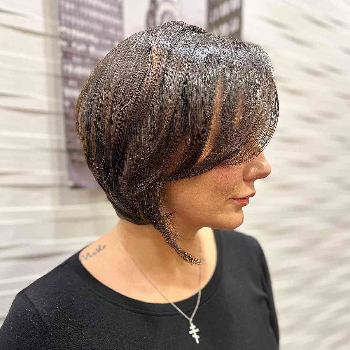 High Short-Stacked Swing Bobs