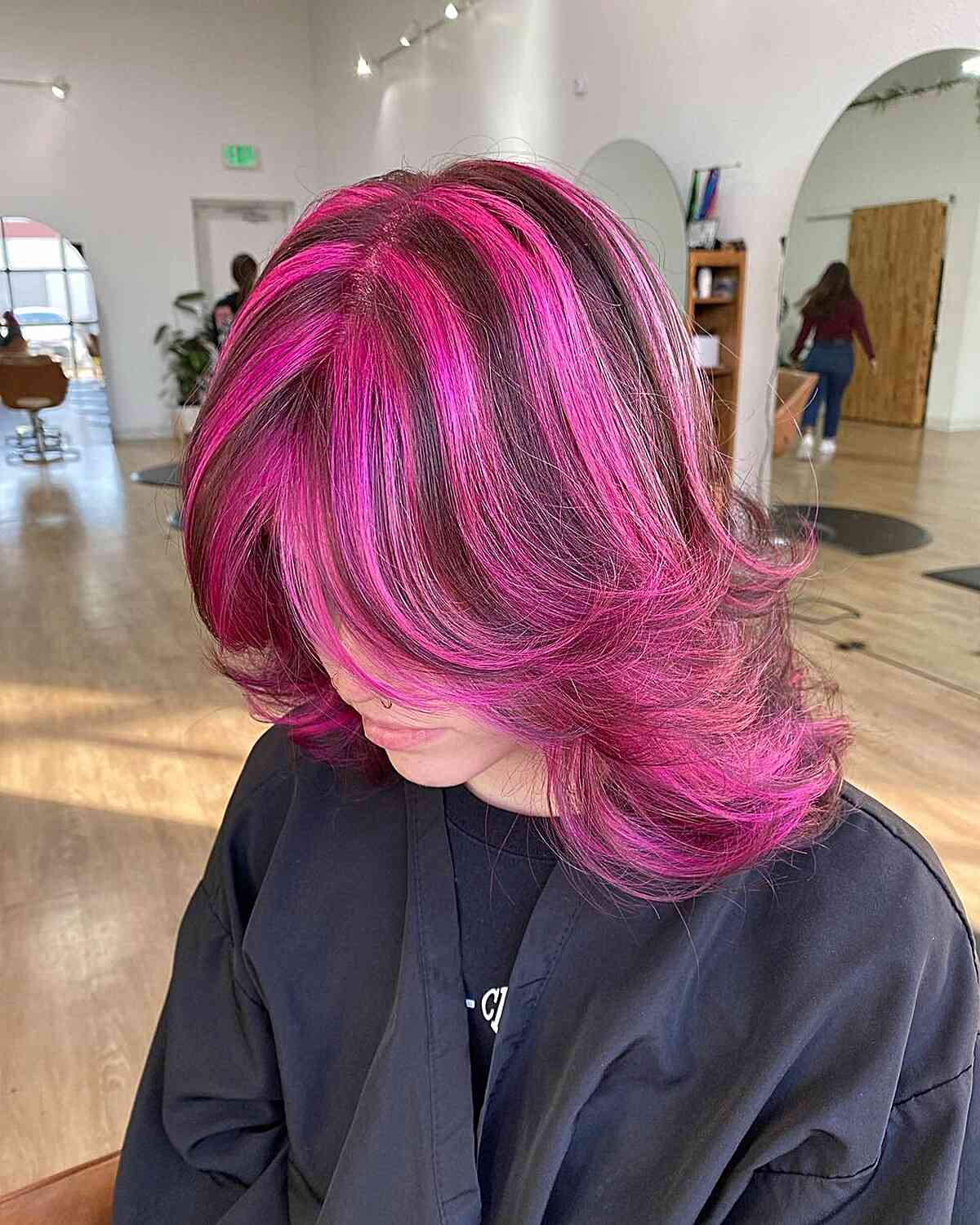 Hot Pink Y2K Chunky Highlights with Mid-Length Vintage Feathery Layers