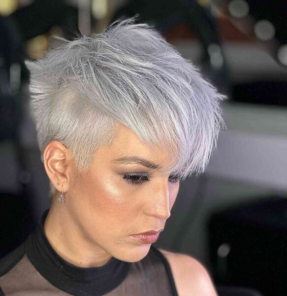 34 Edgy Pixie Cuts for Women of All Ages and Hair Textures