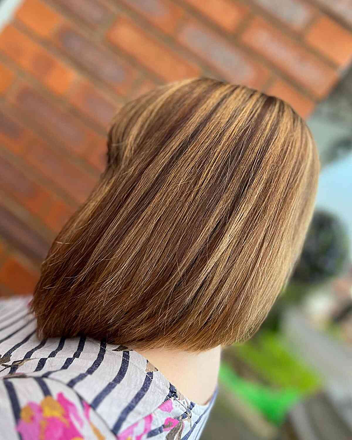 Inverted Graduated Lob with Subtle Layers