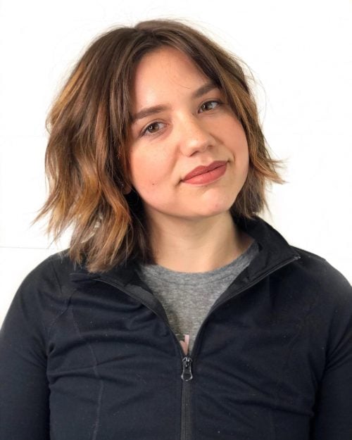 A modern short jagged bob for round faces