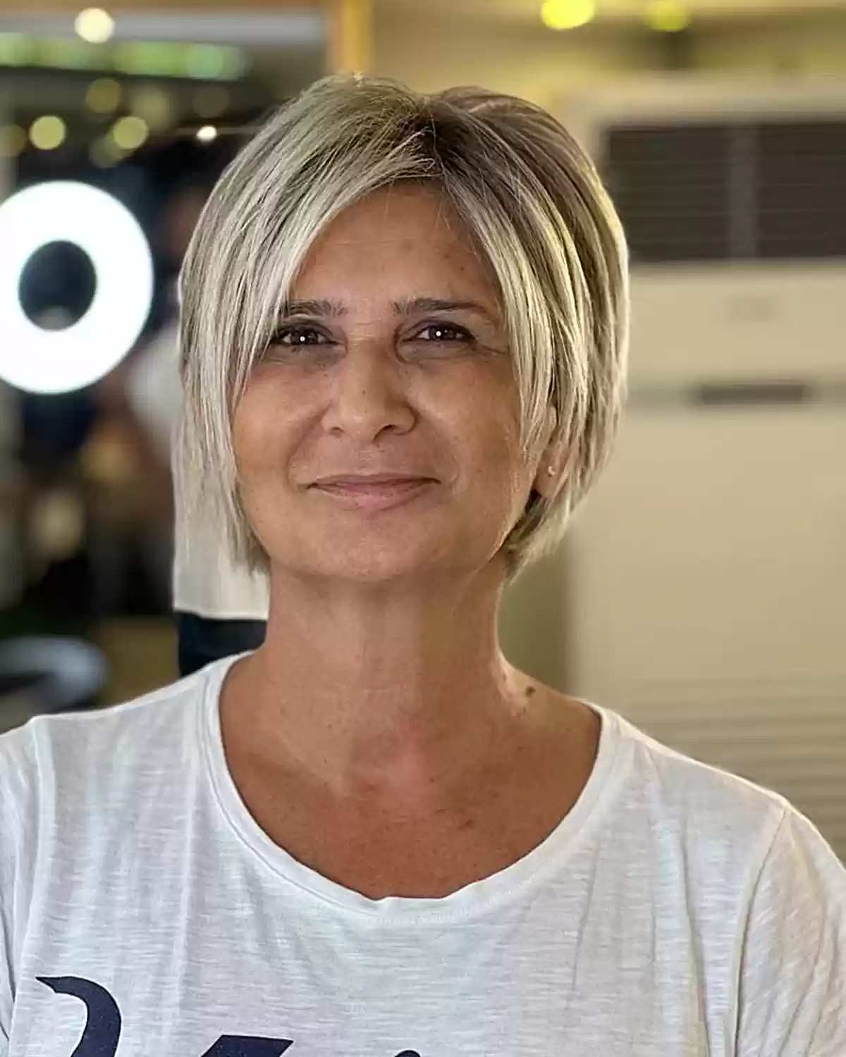 Jaw-Length Bob with Crown Volume for Ladies Aged 50