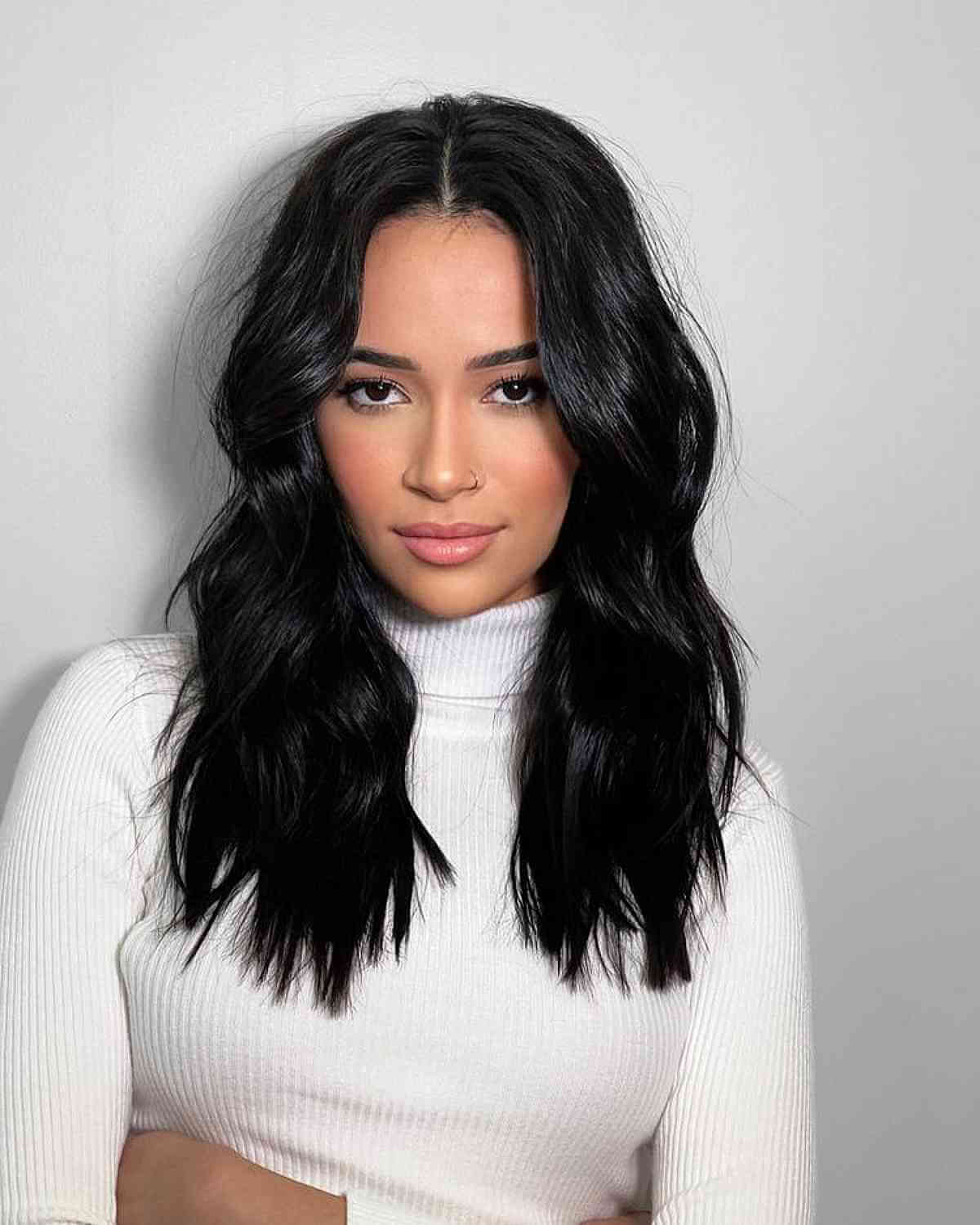 Off-Black Brunette Is the Edgy Solution to Summertime Hair Color Trends –  See Photos | Allure