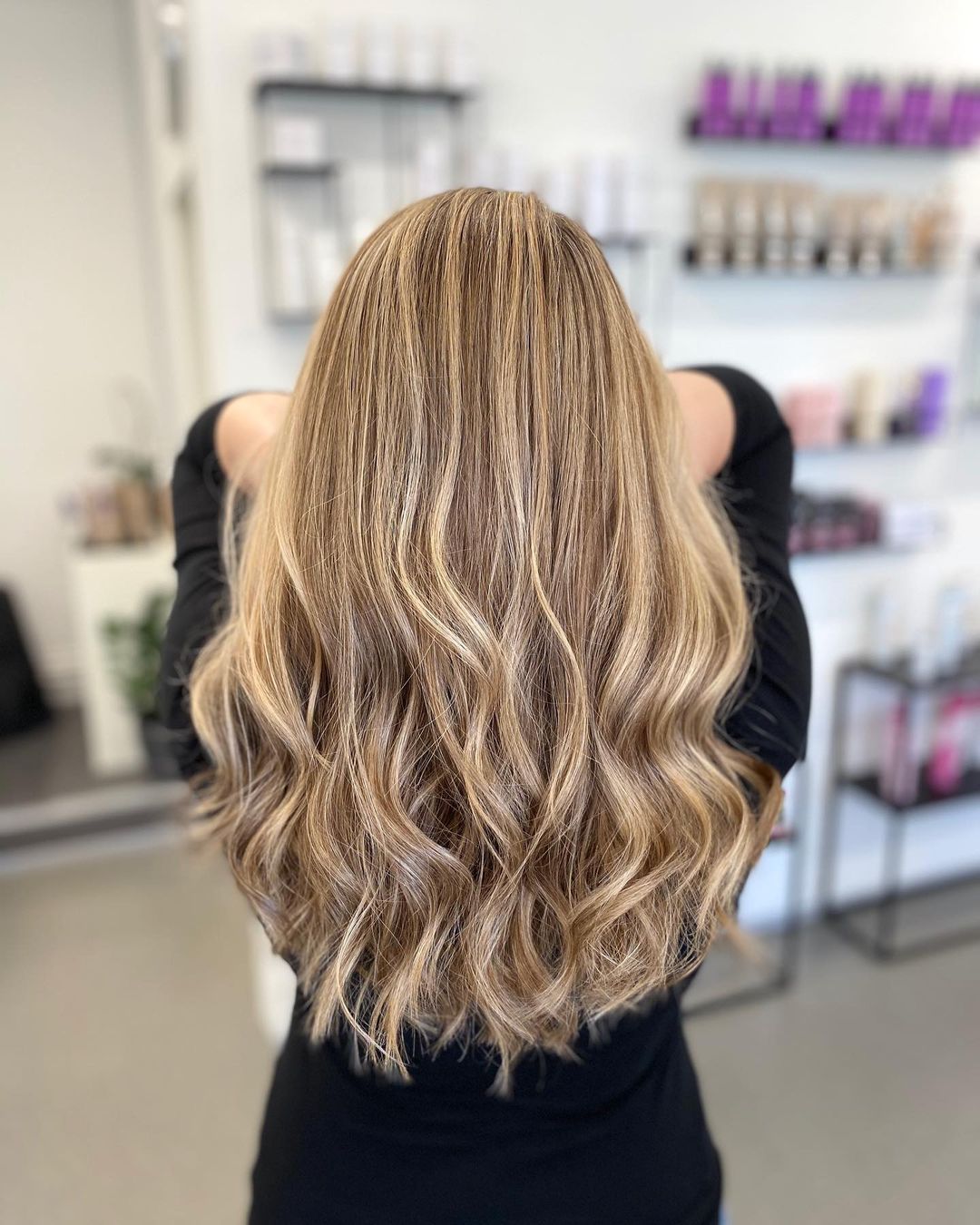 light brown hair with light blonde highlights