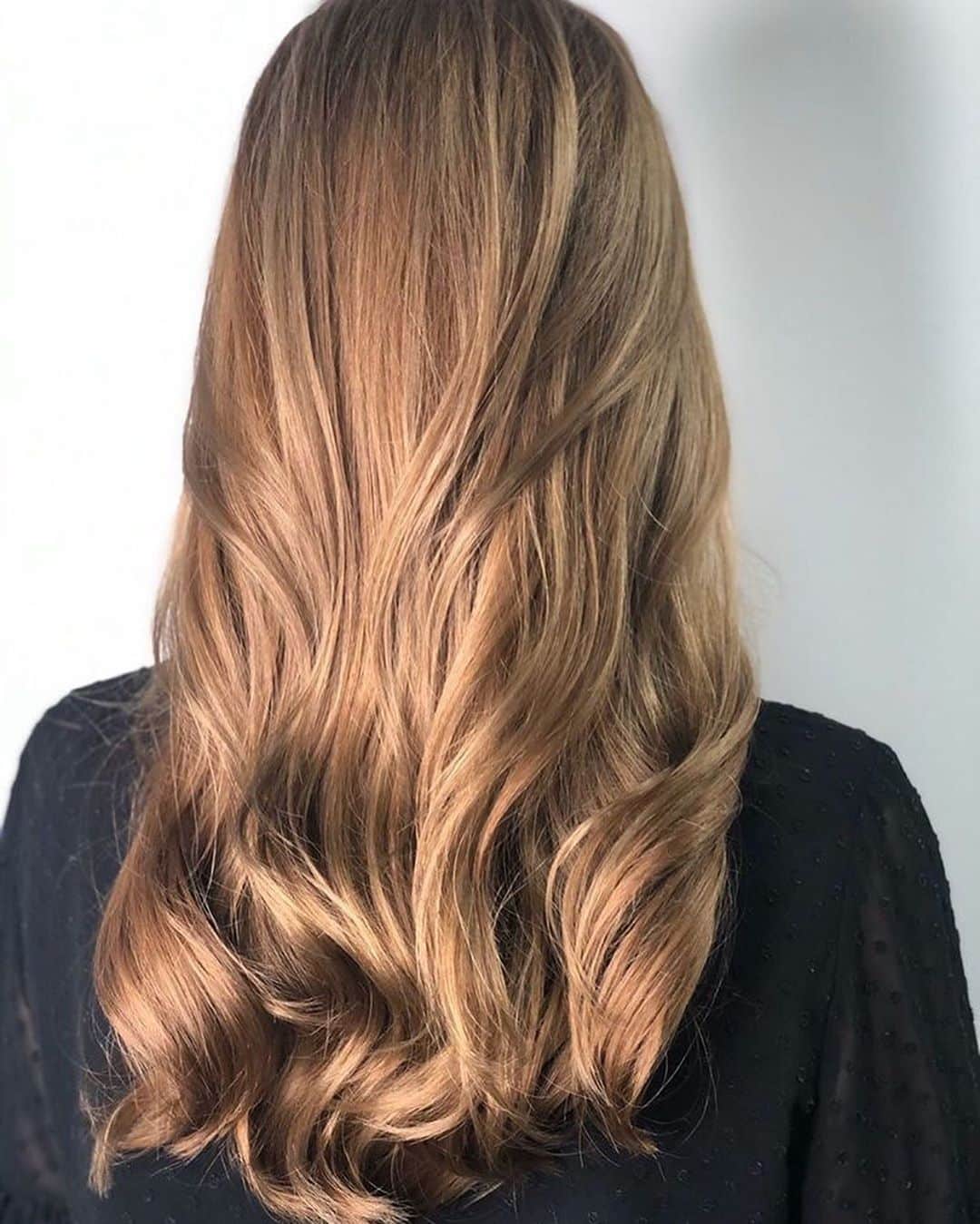 Light Golden Brown Hair Color: What It Looks Like & 17 Trendy Ideas