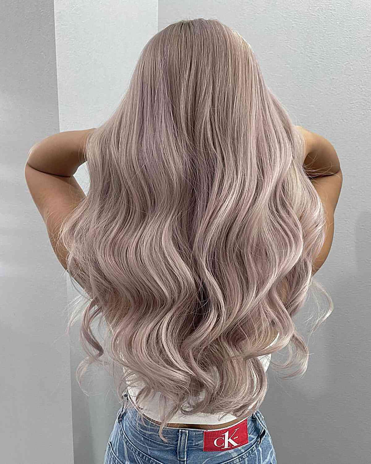 Light Pearl Blonde Hair Color on long curled hair