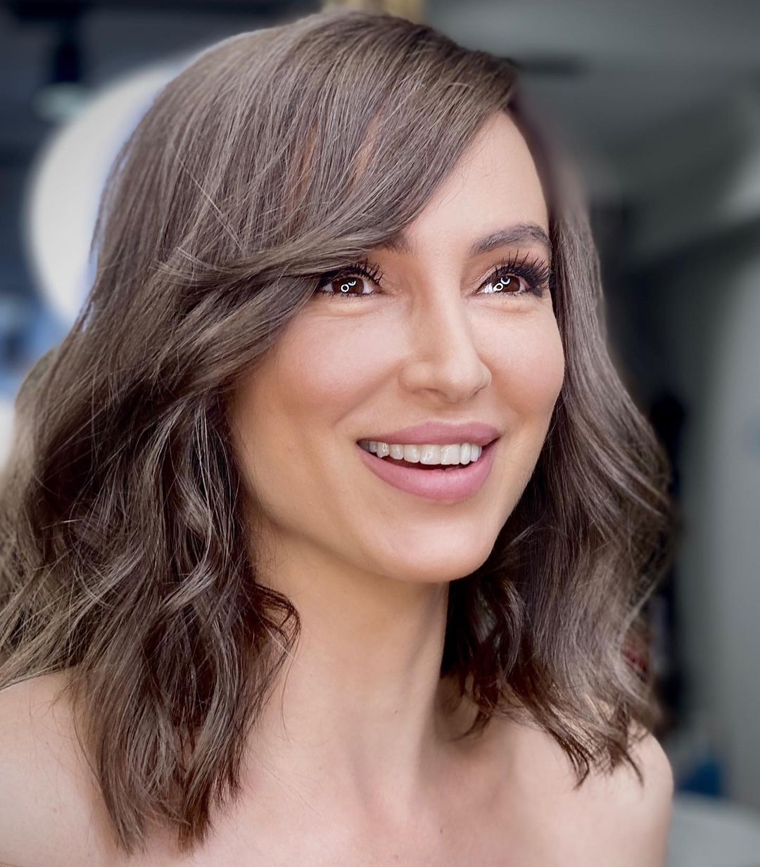 Lob with Side-Swept Bangs and Dark Brown Waves