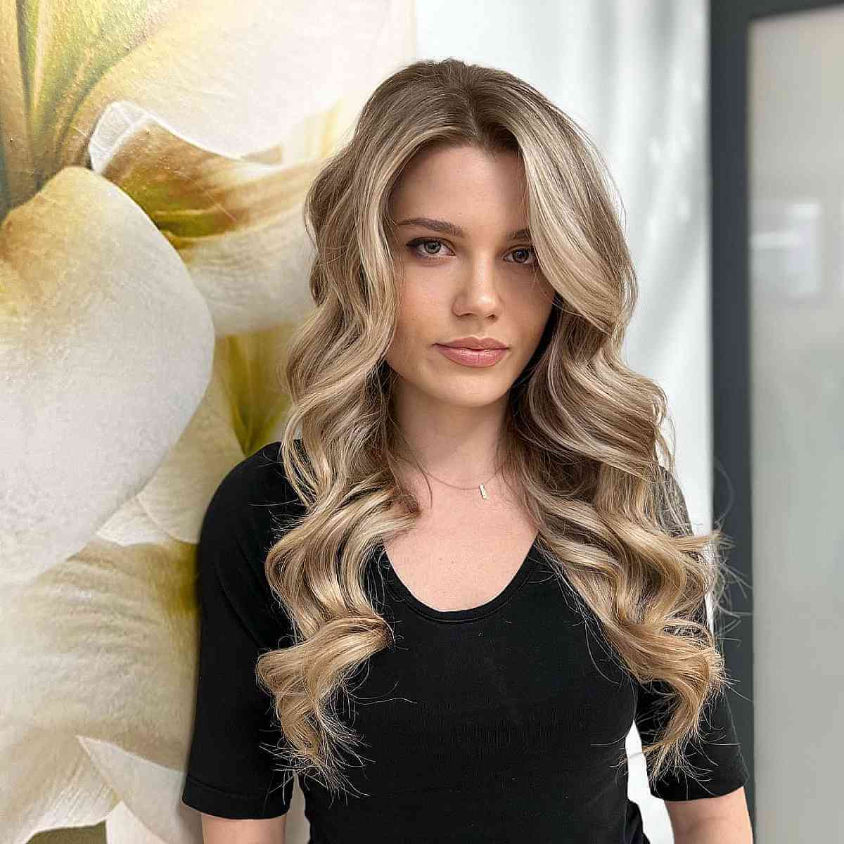 Long Curled Hair with Dark Roots for Square Faces