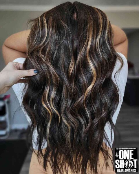 25 Dark Brown Hair with Blonde Highlights Ideas for Luscious Brunettes