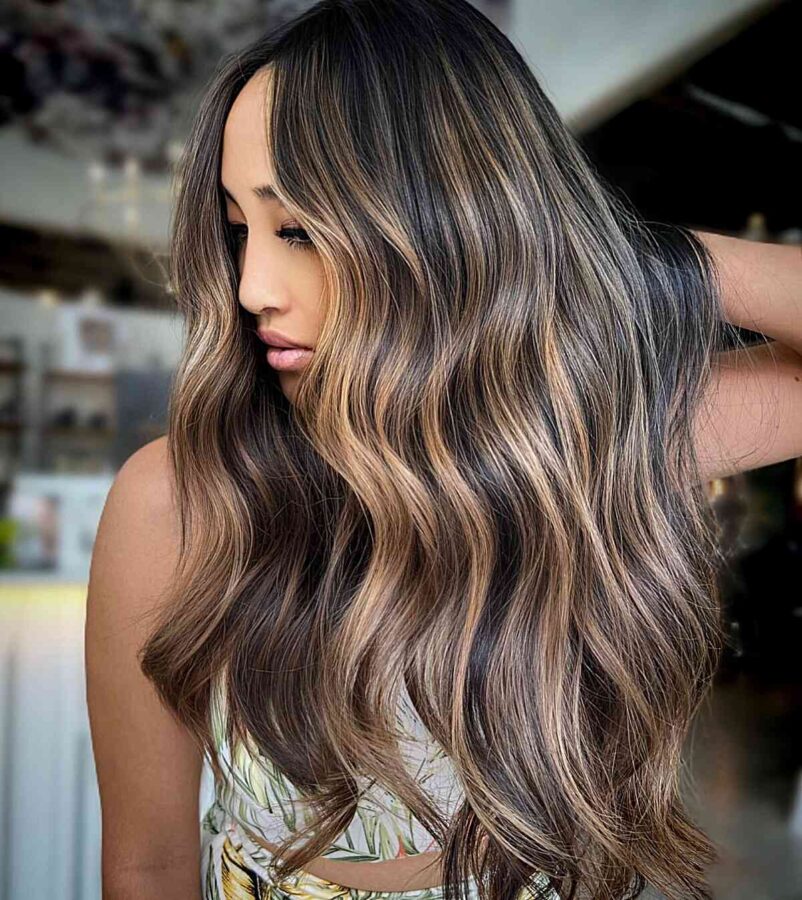 36 Trending Ways To Combine Dark Brown Hair with Caramel Highlights