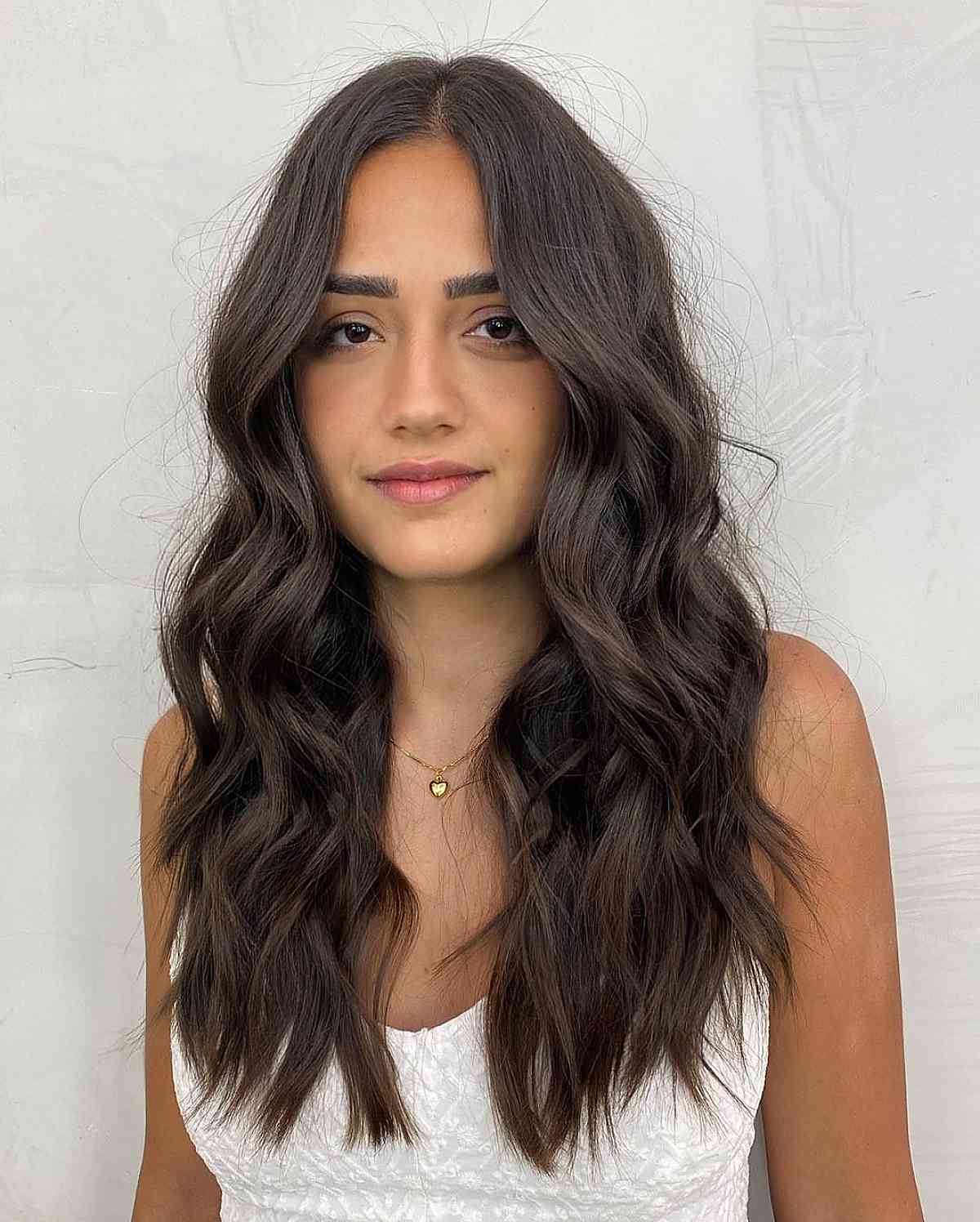 61 Long Curly Hairstyles That Are Popular in 2023