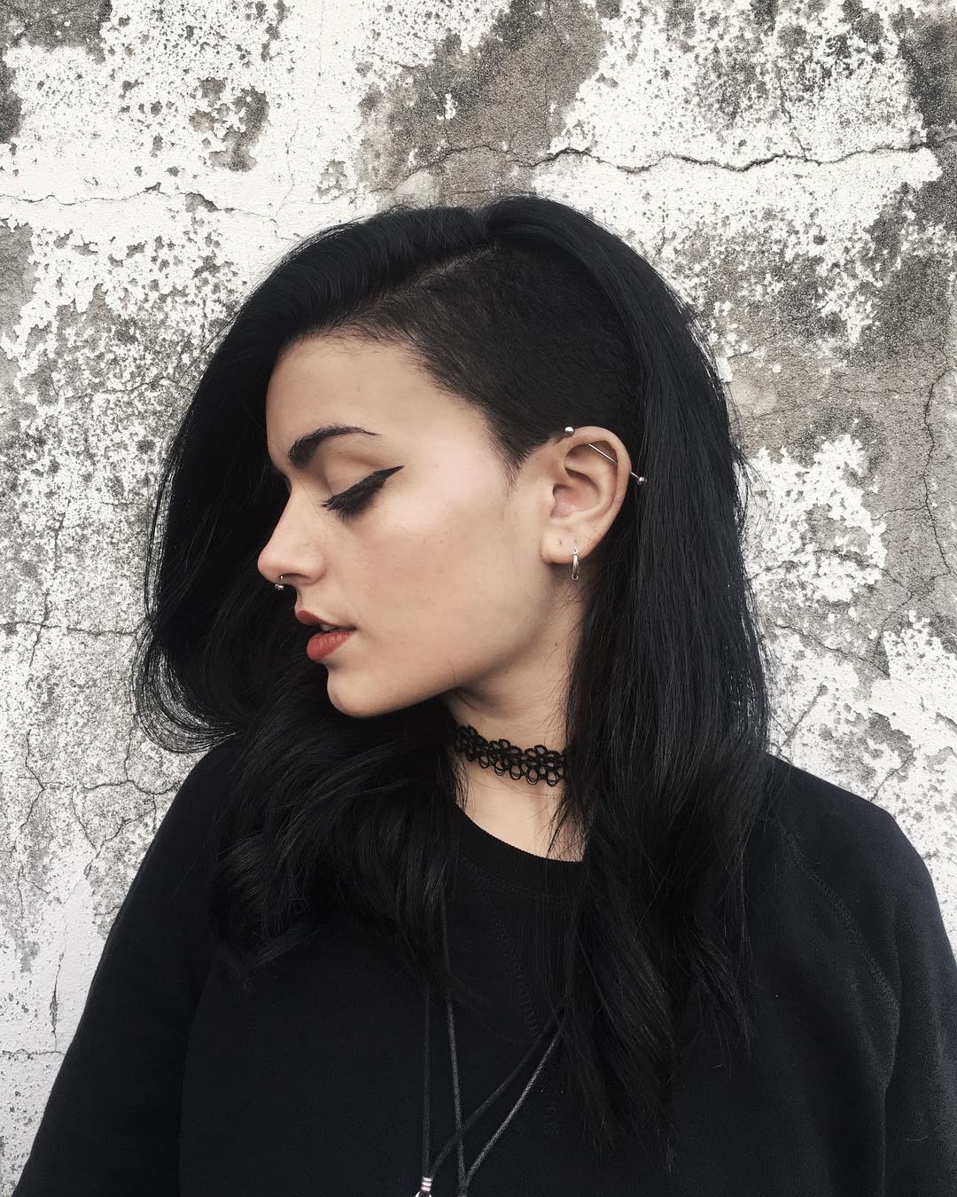 15 Edgy Long Hair with Shaved Sides & Back Undercuts for Women