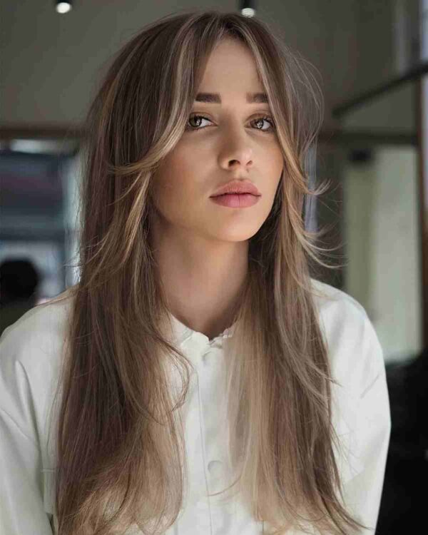 27 Trendy & Easy Long Layered Hair with Bangs for 2022