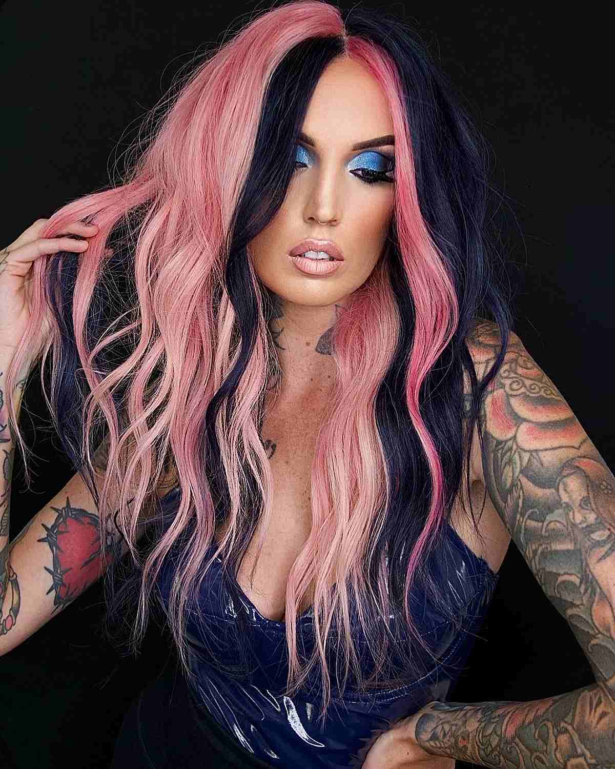Long Pink and Navy Blue Waves Color Idea