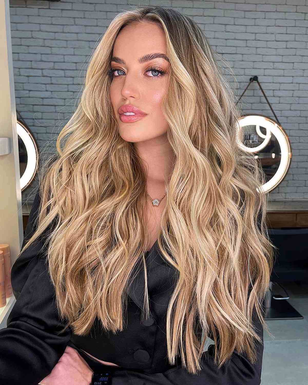 Long, Thick Layers with Beach Waves