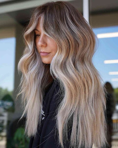 28 Warm Blonde Balayage Ideas to Consider