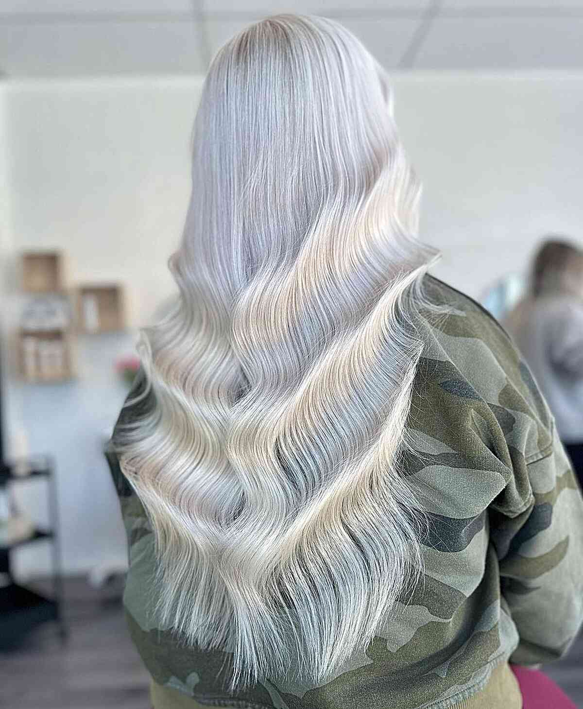 Long Waved White Blonde Hair for women with thin hair and blunt ends