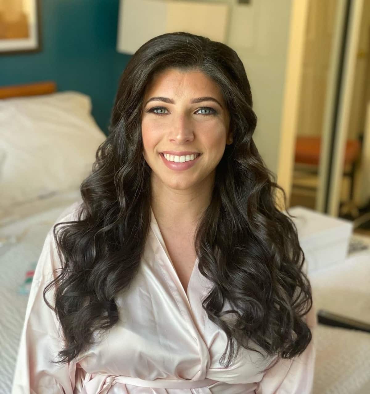 Casual Loose curls for black-haired bridesmaid