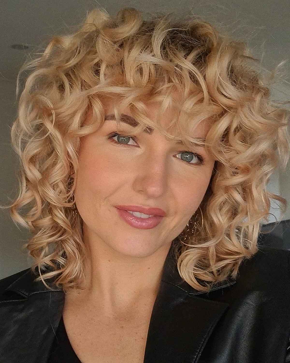 Glamorous and Lovely Curly Bangs