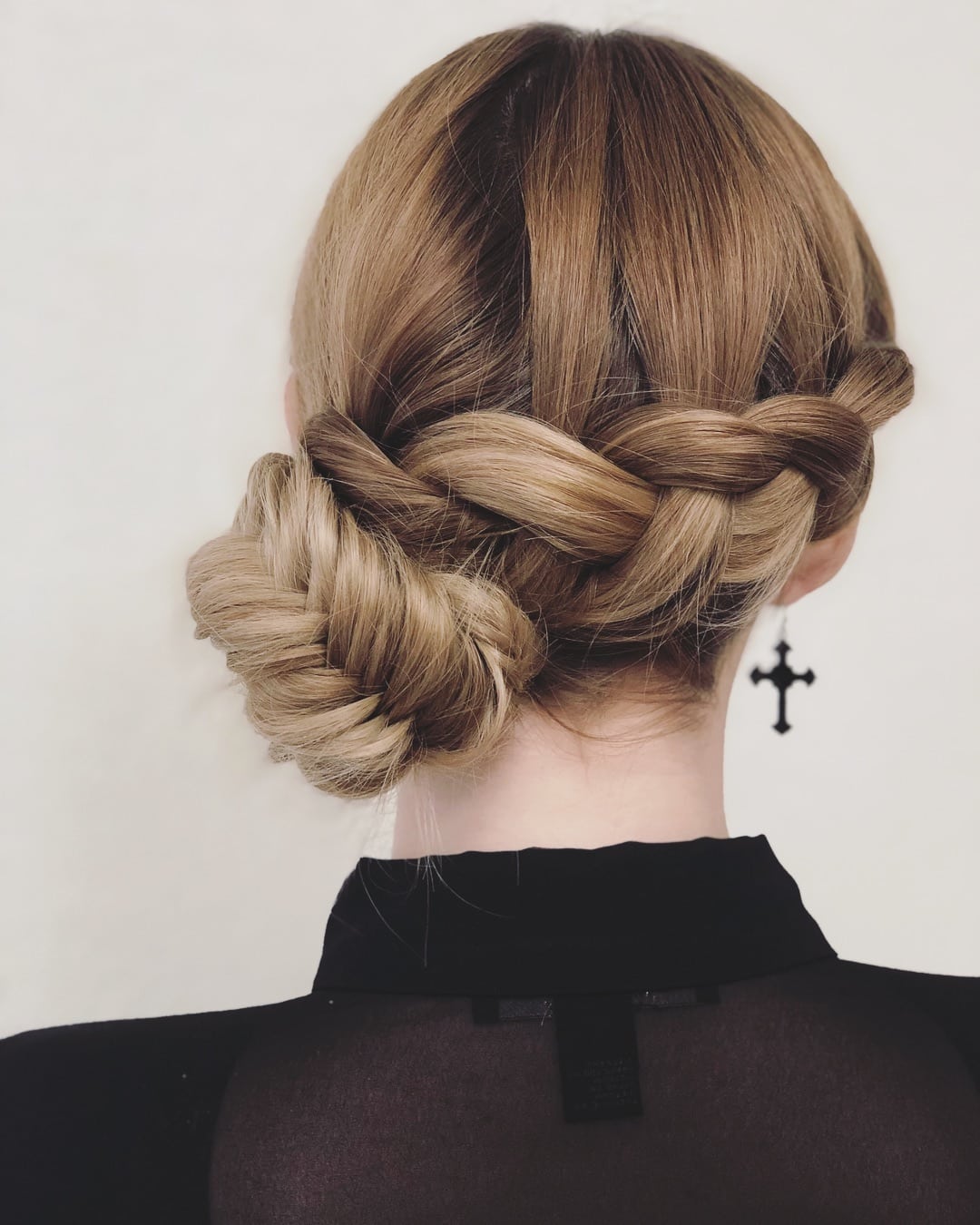 The Top 25 Professional Hairstyles For Women for the Office