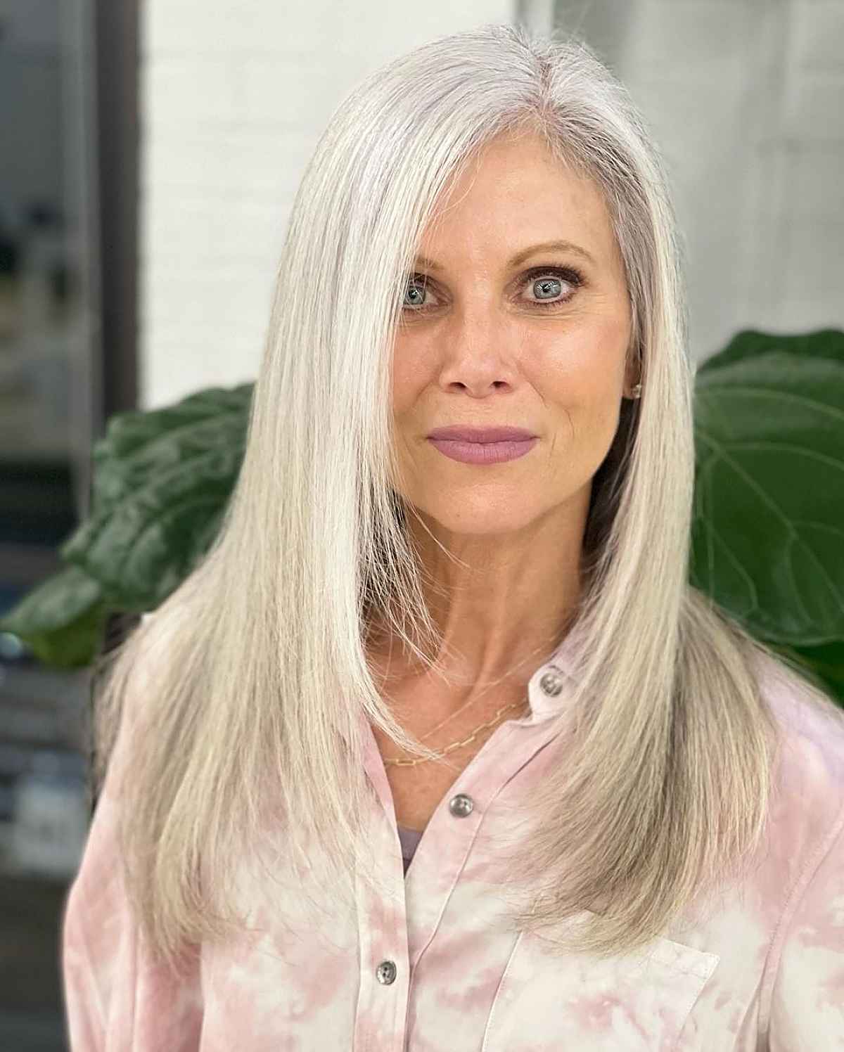 Low-maintenance hairstyle for Women Over 60