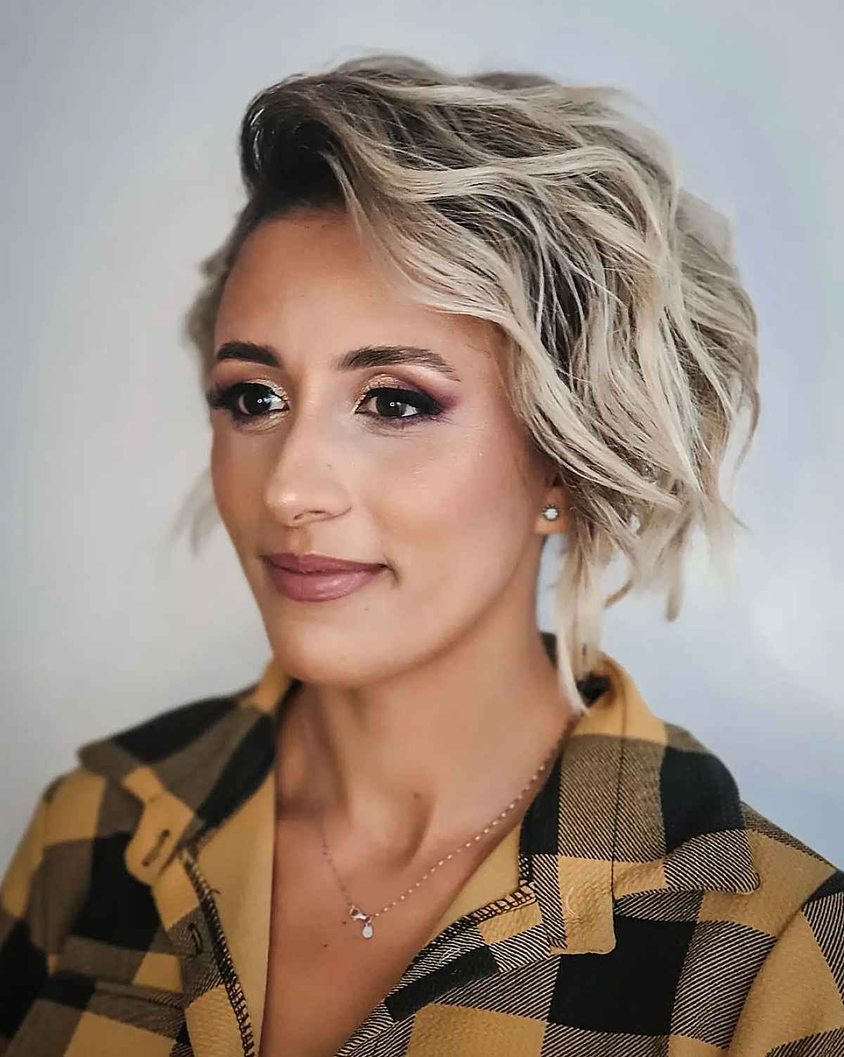 low-maintenance inverted bob with side part
