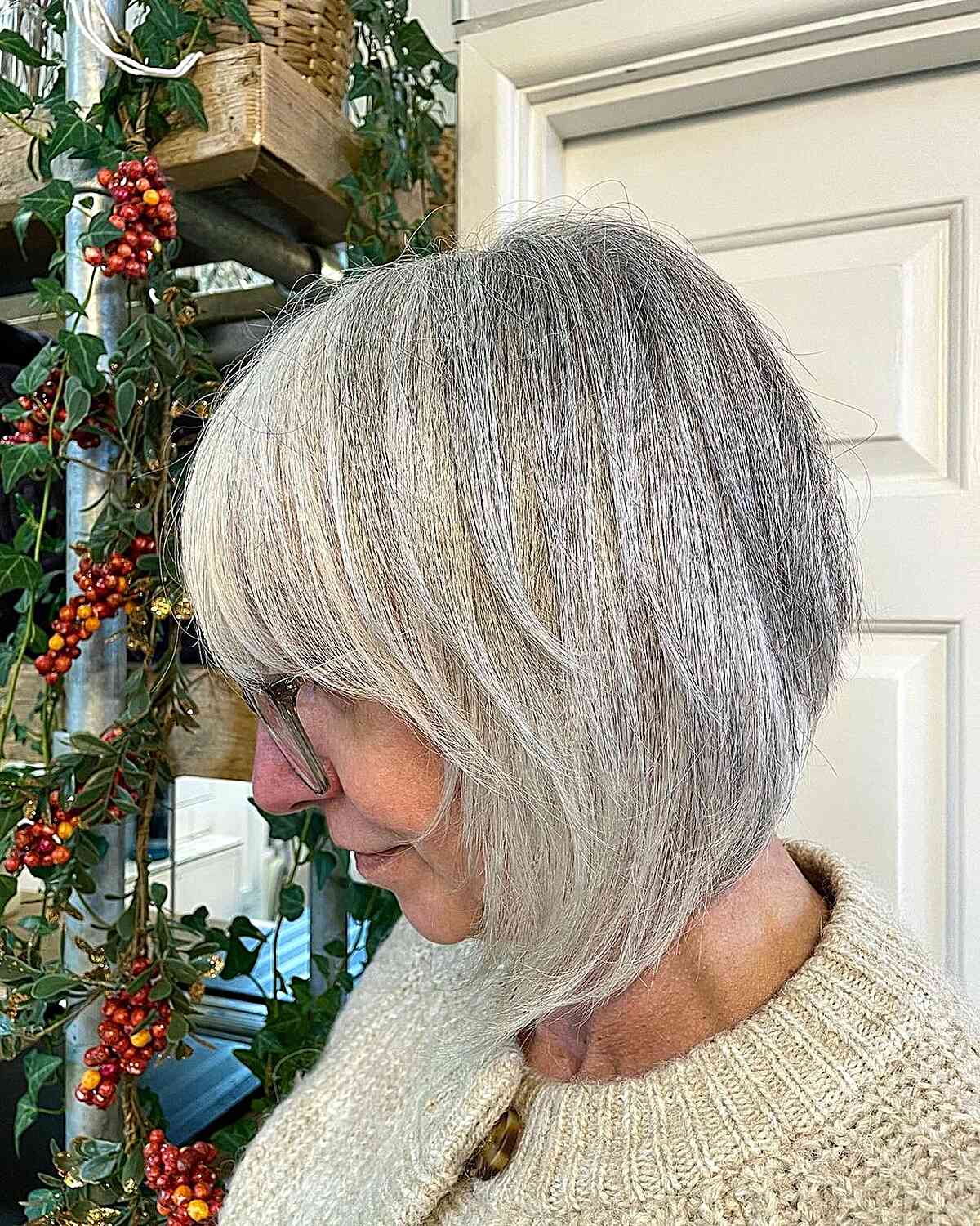 Low-Maintenance Short Graduated Cut with Lots of Texture for older women with gray hair