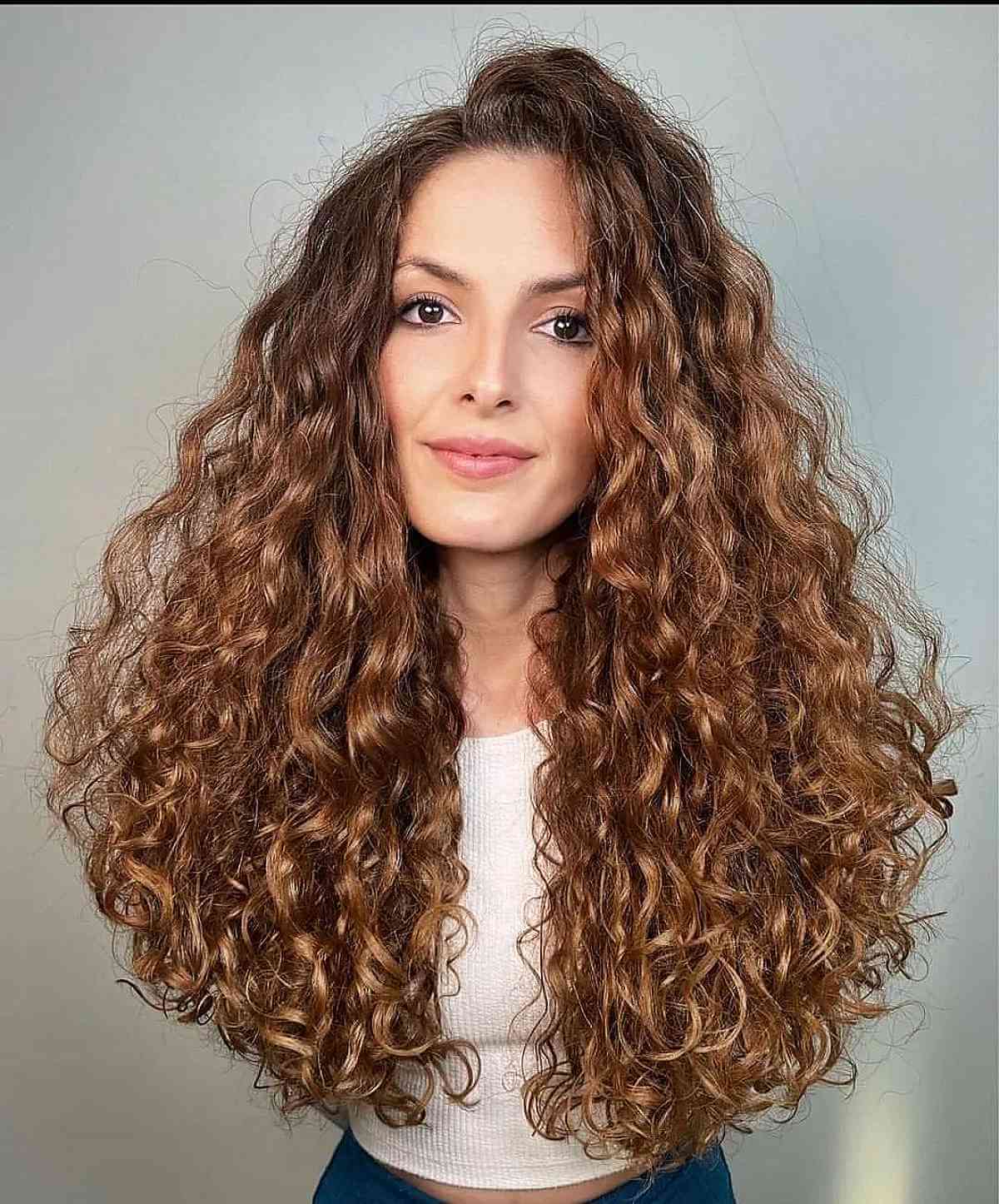 54 Curly Hairstyles for Long Hair to Look Naturally Amazing