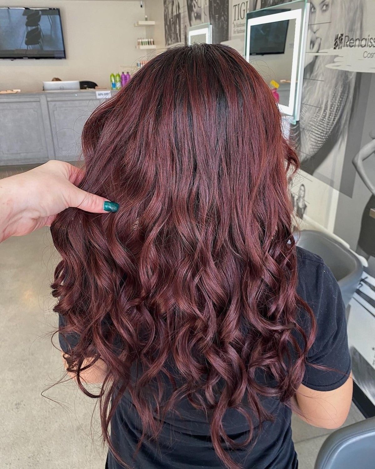 Maroon burgundy red hair color