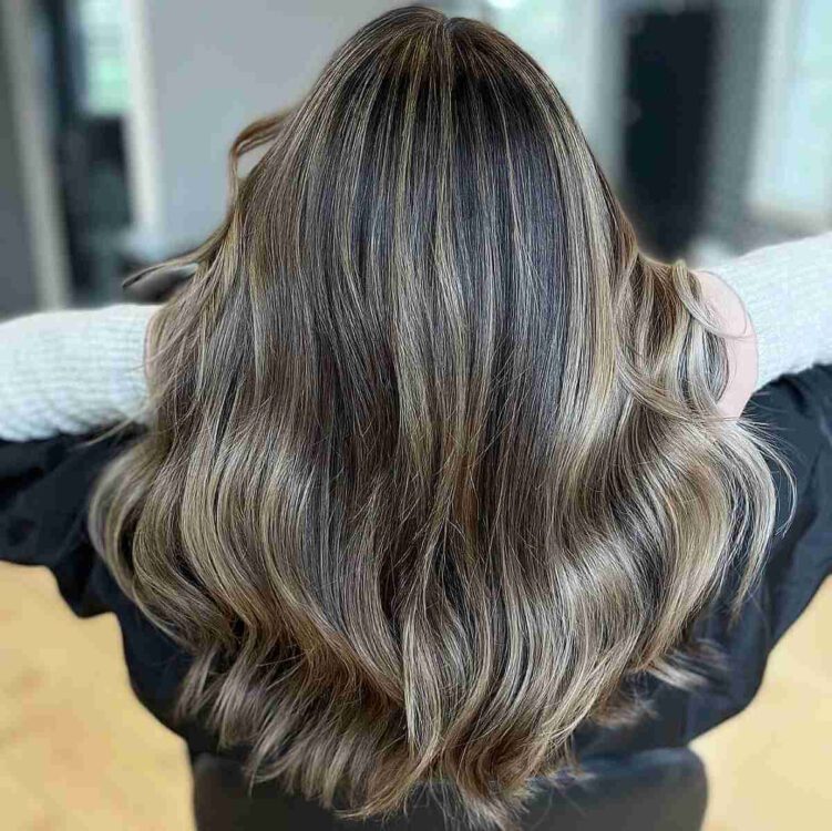 Go From Dull To Fab: 15 Gorgeous Medium Blonde Balayage Ideas