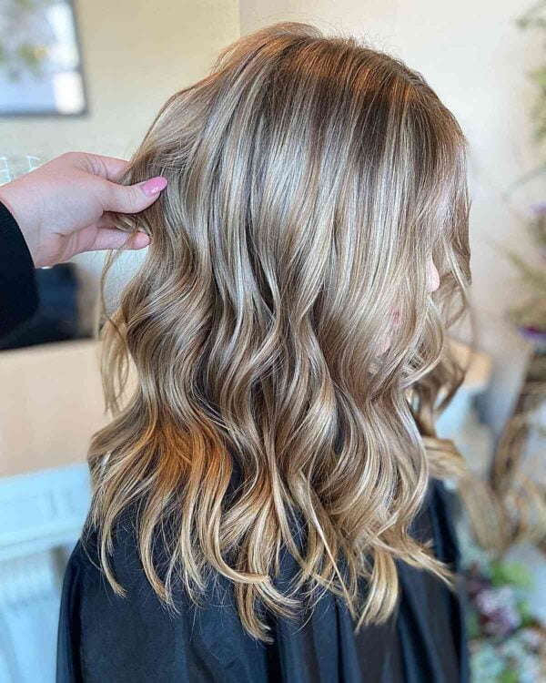 30 Dirty Blonde Balayage Ideas for A Low-Maintenance Color