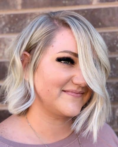 23 Flattering Short Haircuts for Oval Faces in 2025