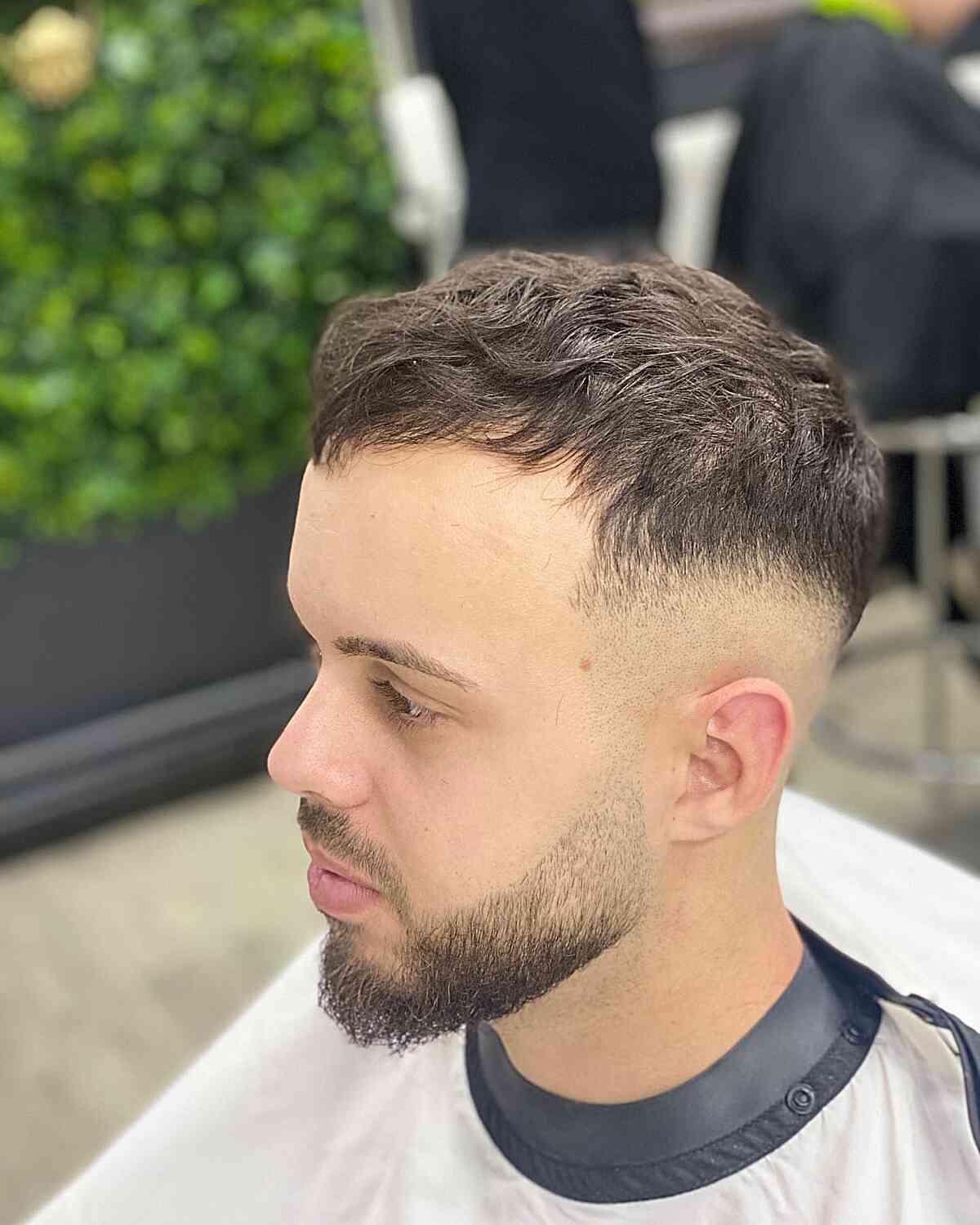 Men's Wavy Messy French Crop with Mid Skin Fade