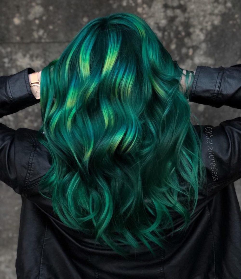 Light to Dark Green Hair Colors - 34 Ideas to See (Photos)