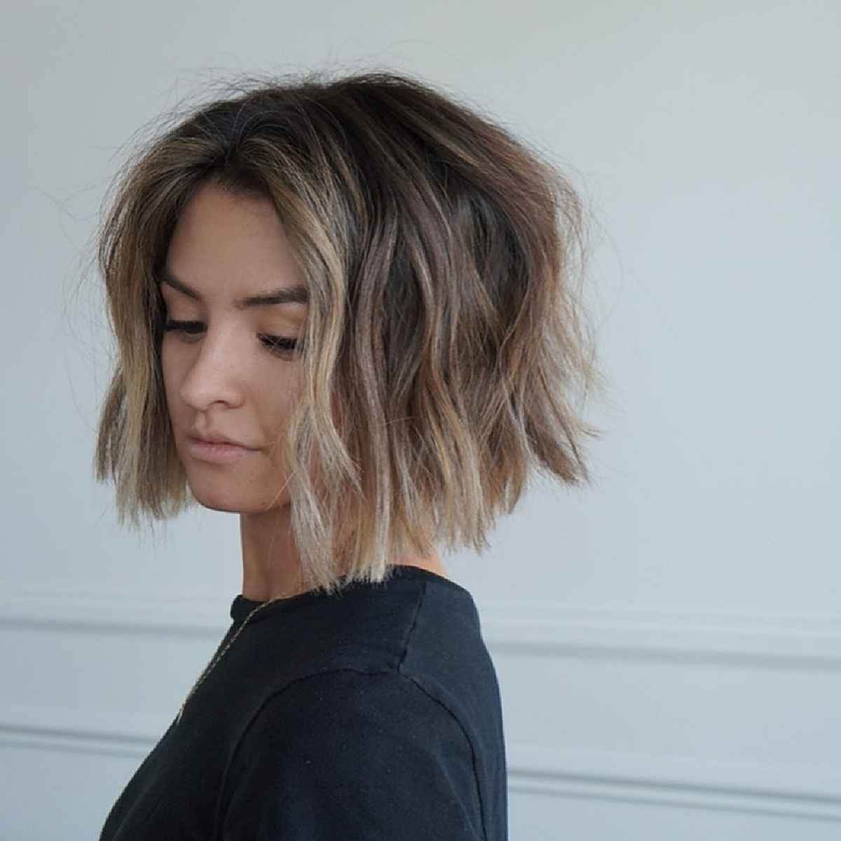 Messy Bobbed Hair with Beach Waves