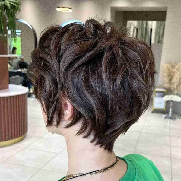 42 Textured Pixie Cut Ideas for a Messy, Modern Look