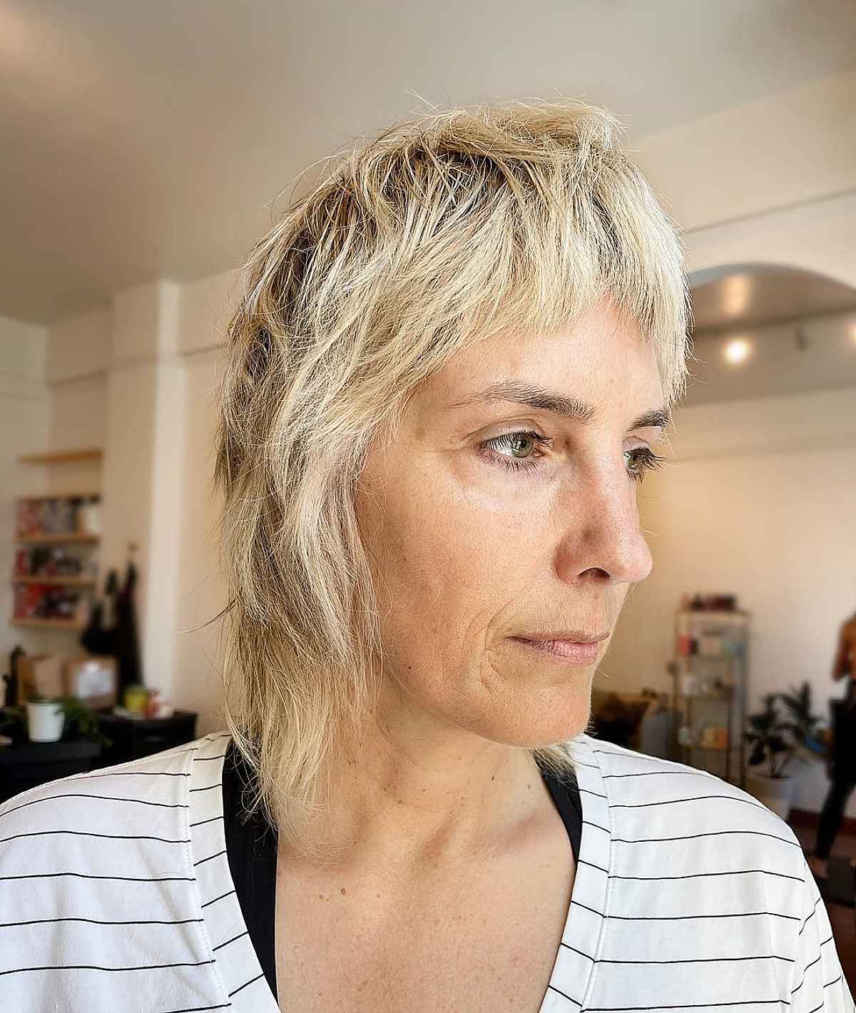 Messy Shag Cut for Older Women who are Low-Maintenance