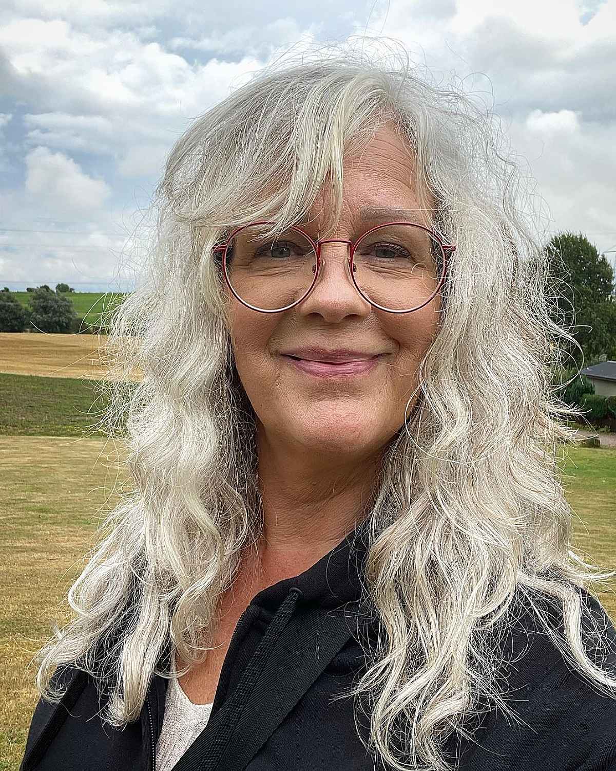 Messy Waves with Layers for a 60-year-old woman