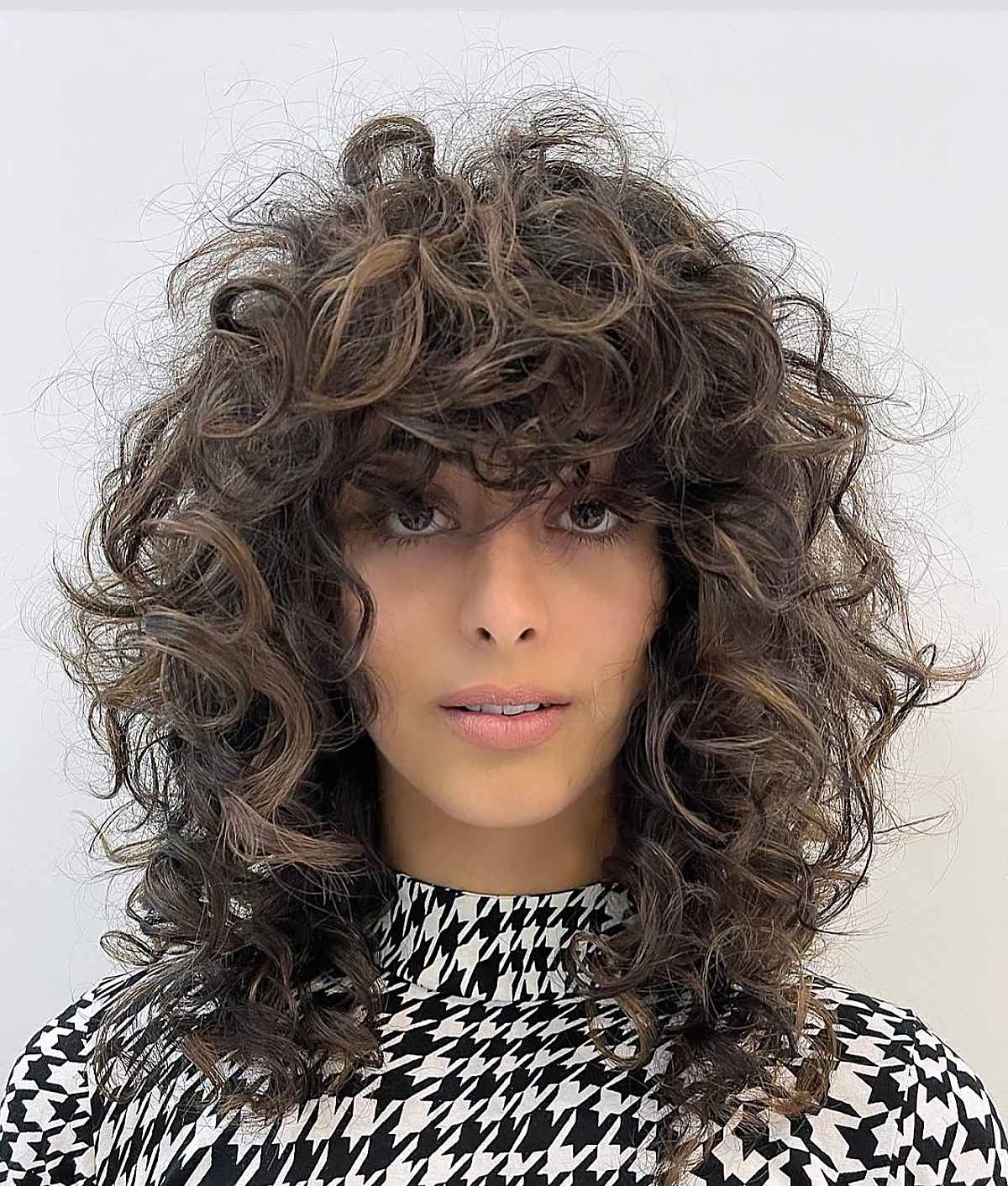 Mid-length Curly Shag