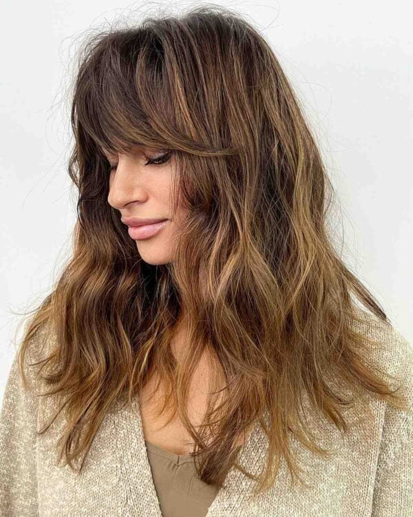 53 Best Medium-Length Hairstyles for Thick Hair to Feel Lighter